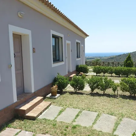 Tenuta Agrituristica Castellesi Farm stay *