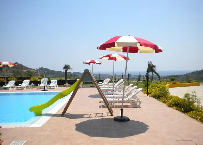 Tenuta Agrituristica Castellesi בית חווה