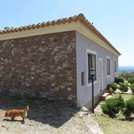 Tenuta Agrituristica Castellesi Farm stay Squillace
