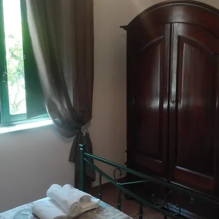 Tenuta Agrituristica Castellesi Farma Squillace