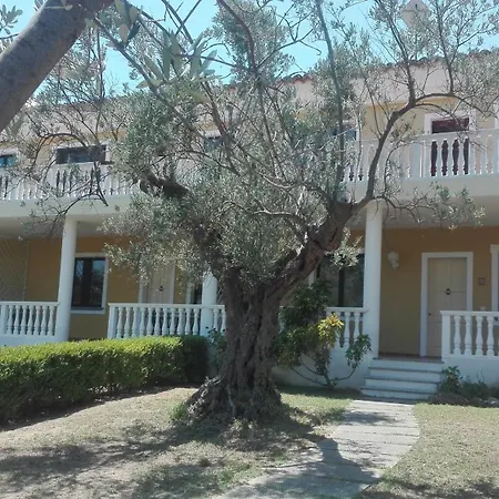 Farma Tenuta Agrituristica Castellesi *