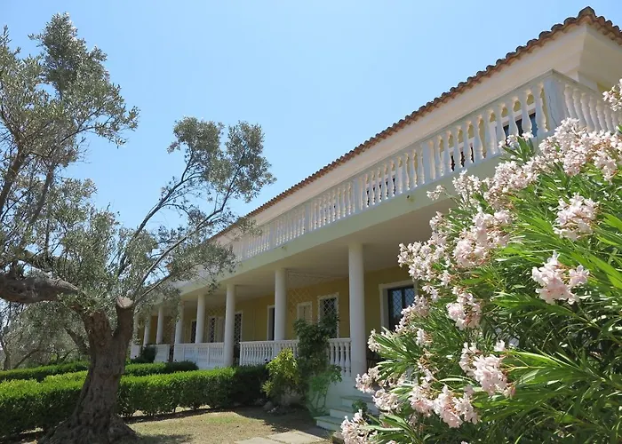 Alojamento de Turismo Rural Tenuta Agrituristica Castellesi Squillace